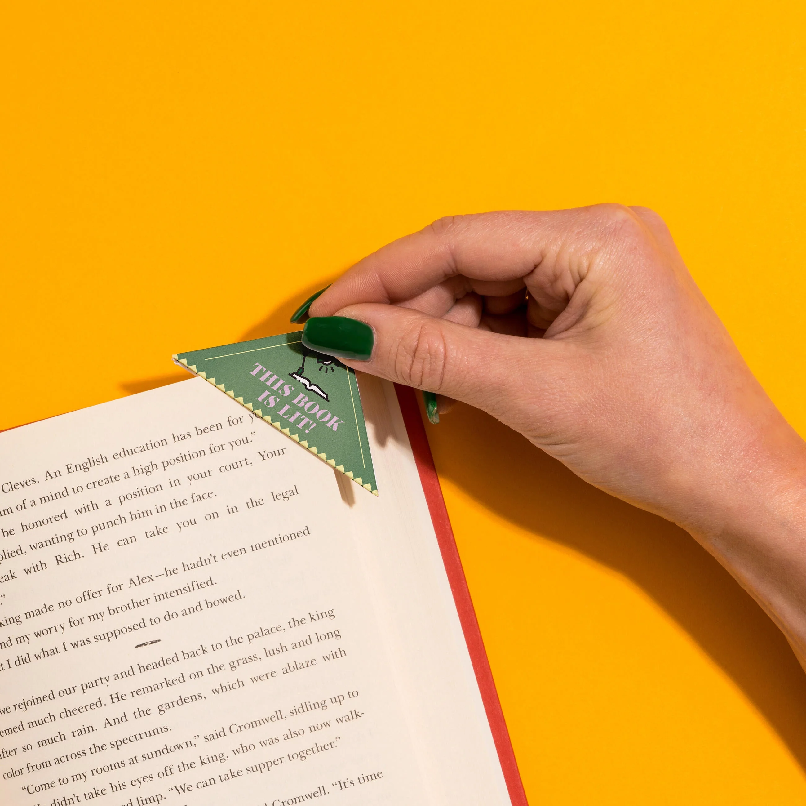 Classics Lovers Bookmark Corners, Set of 3 Unique Cardstock Bookmarks - Image 5