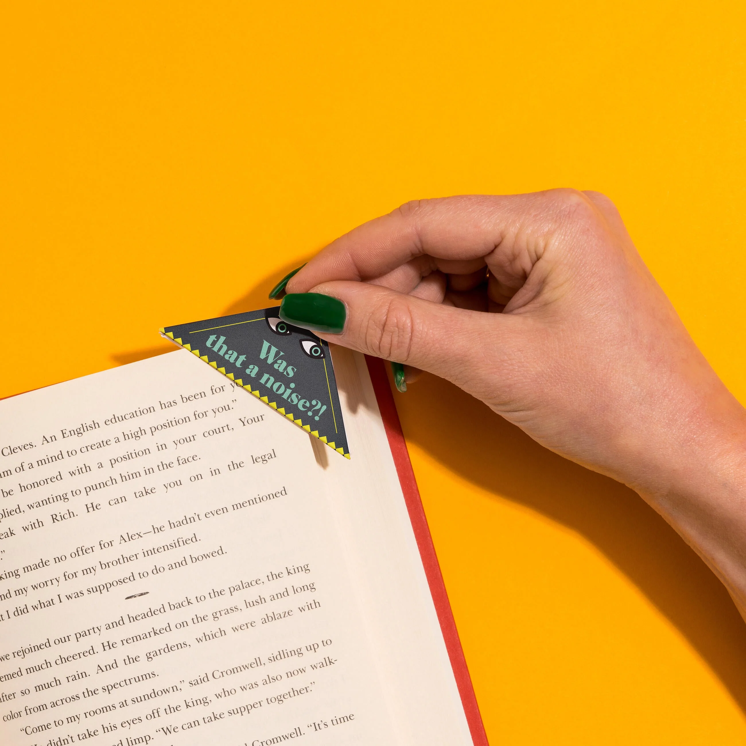 Mystery & True Crime Lovers Bookmark Corners, Set of 3 Unique Cardstock Bookmarks - Image 5